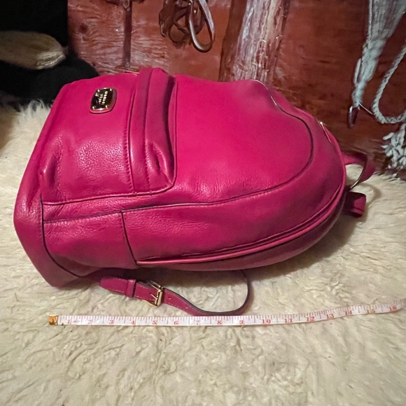 New Michael Kors pink leather backpack - Picture 2 of 11